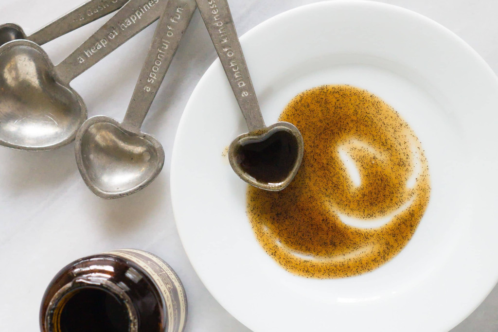 Featured image for Wholesale Vanilla Bean Paste for Bakers and Chefs